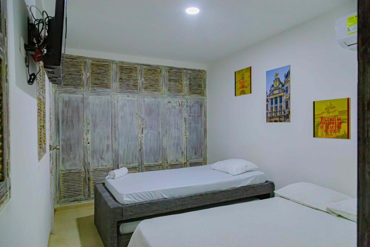 Luna Cartagena Airport Hotel Exterior foto