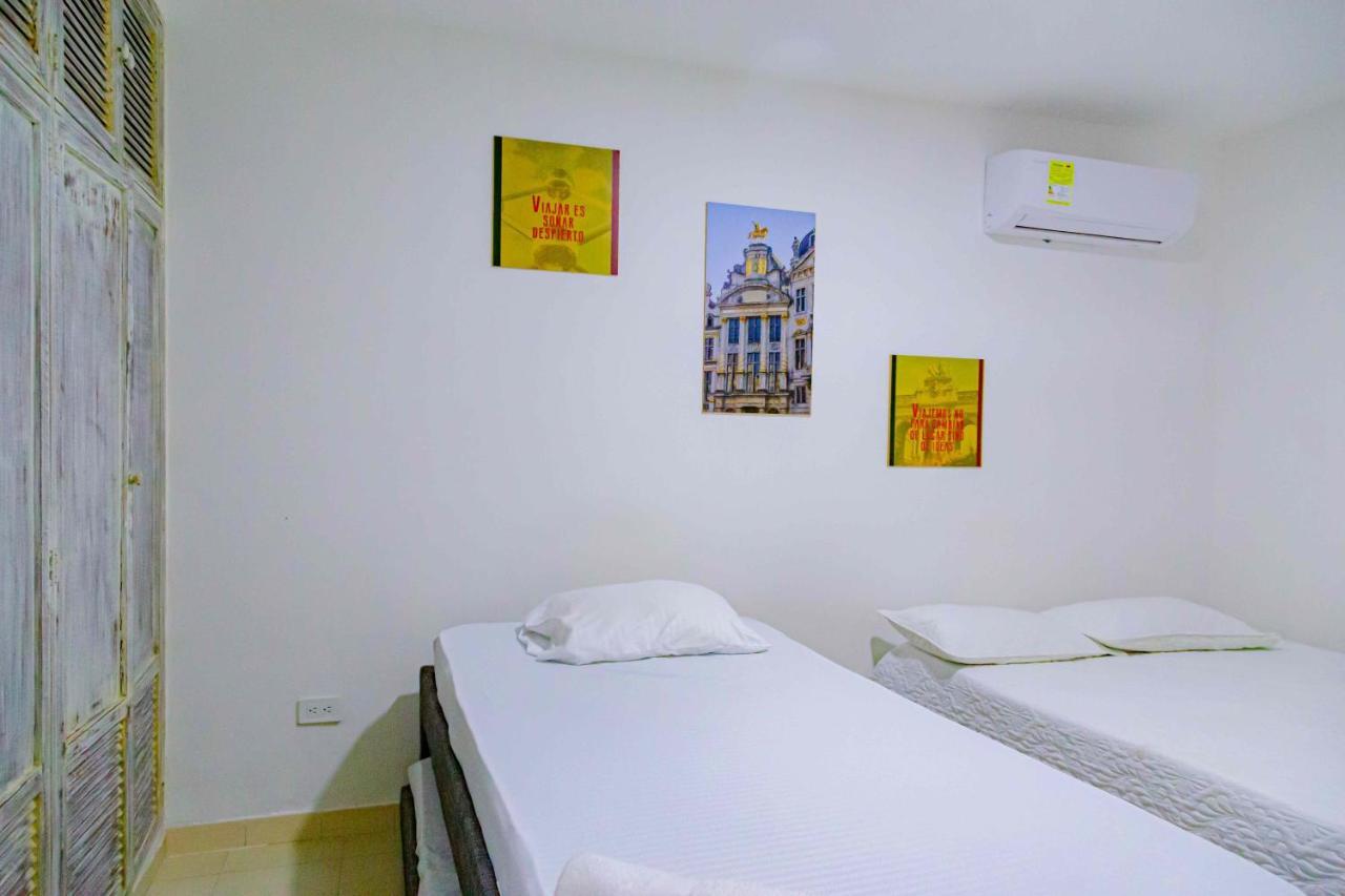Luna Cartagena Airport Hotel Exterior foto